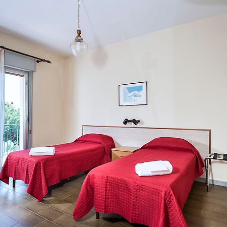 Villa Collina Giardini-Naxos Exterior foto
