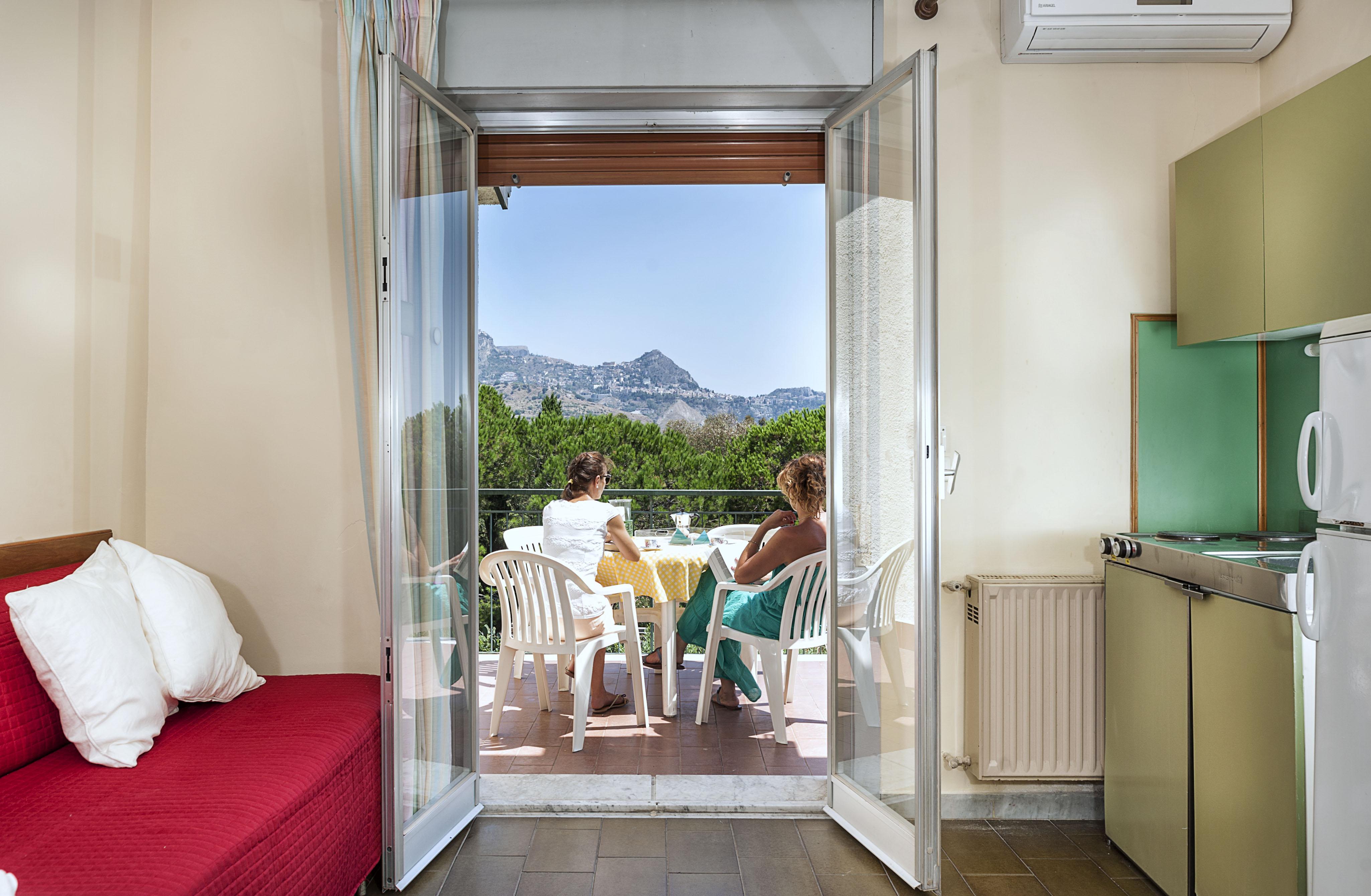 Villa Collina Giardini-Naxos Exterior foto