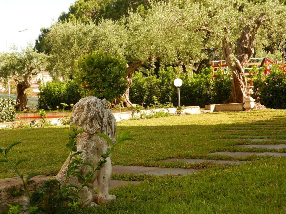 Villa Collina Giardini-Naxos Exterior foto