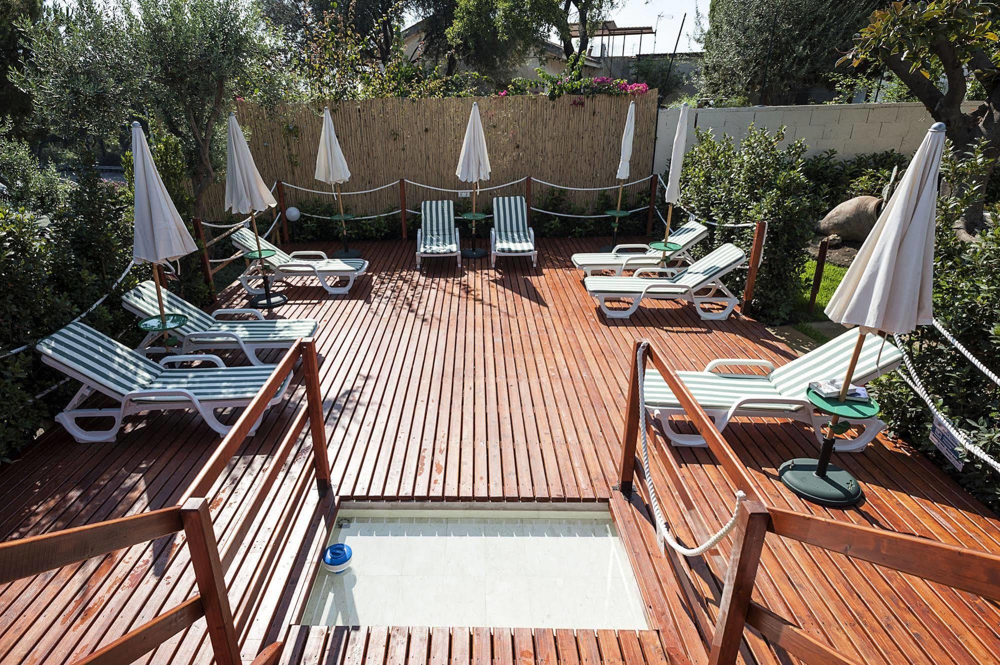 Villa Collina Giardini-Naxos Exterior foto